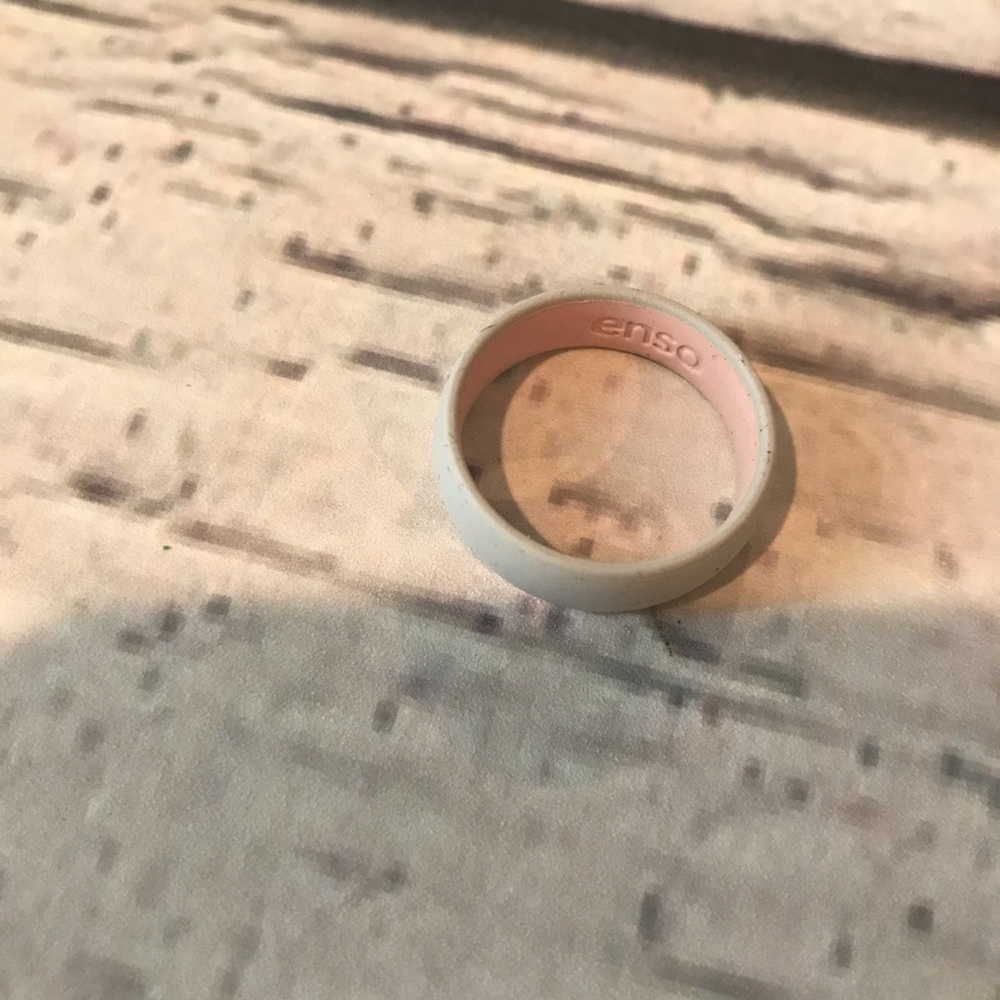 NWT Enso ring - Picture 4 of 5